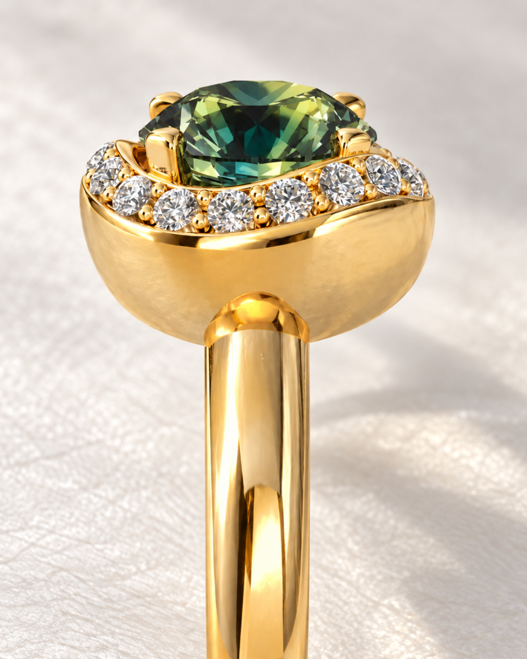Australian Parti Sapphire — Round Cut