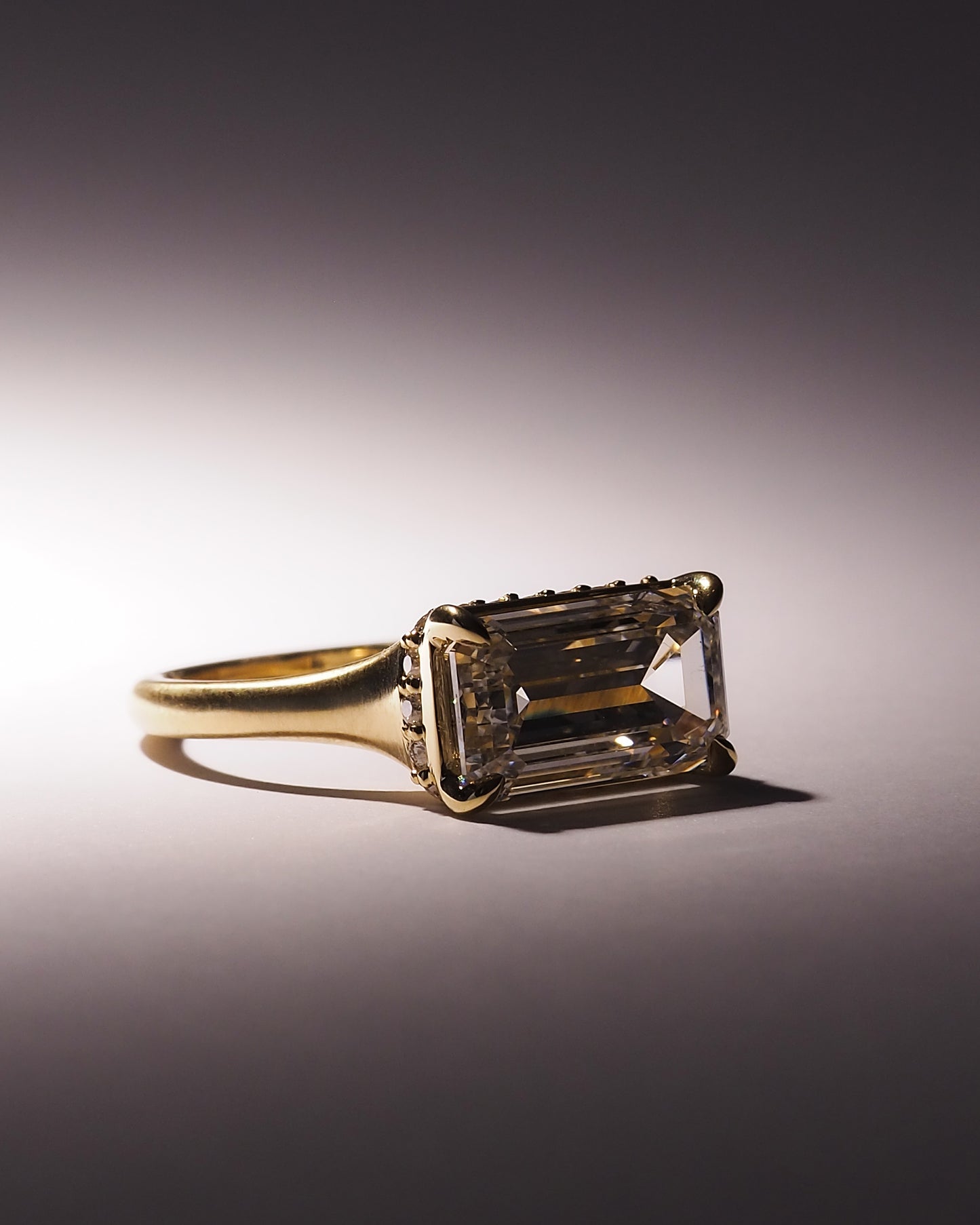 CLARO ring