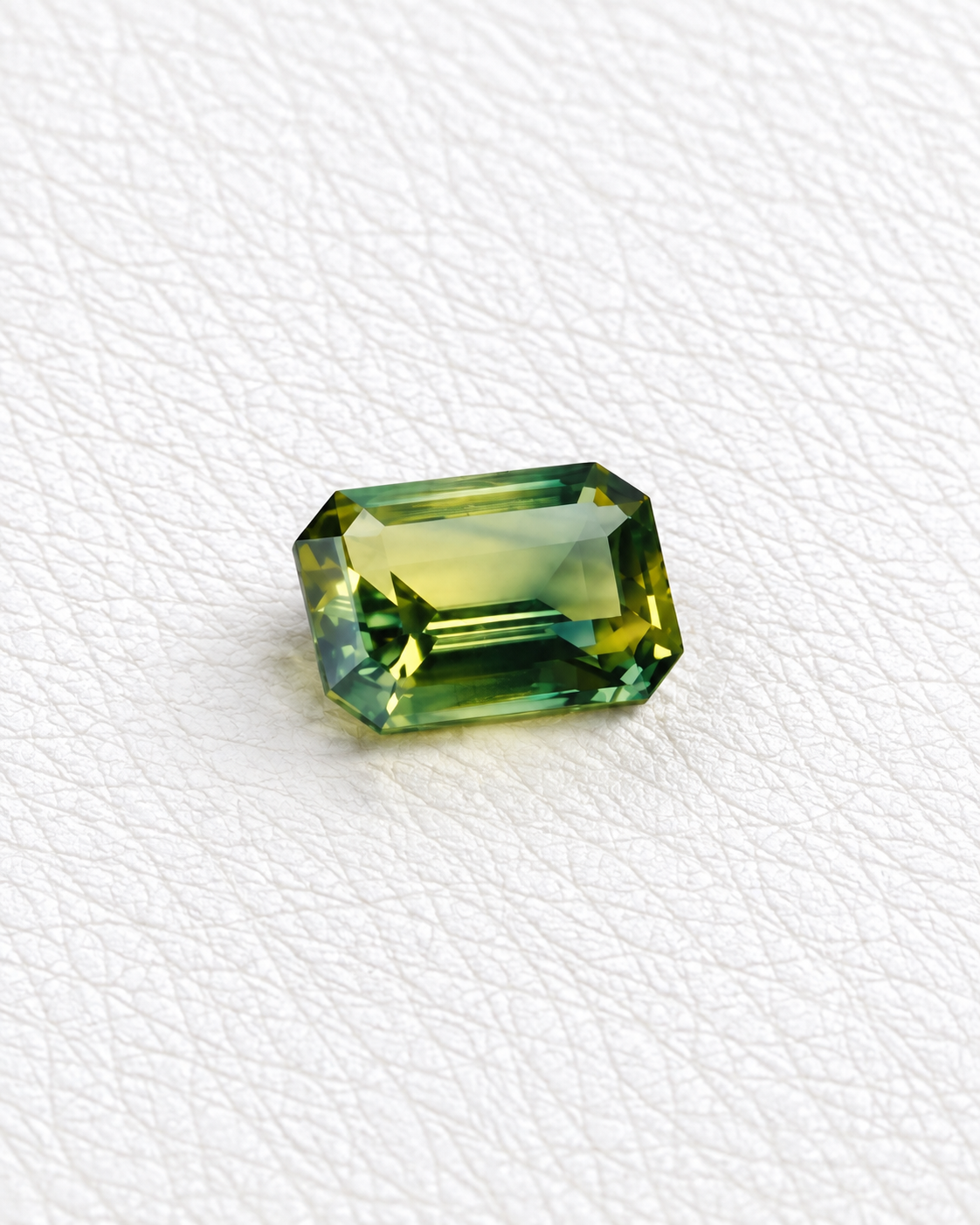 Australian Parti Sapphire — Emerald Cut