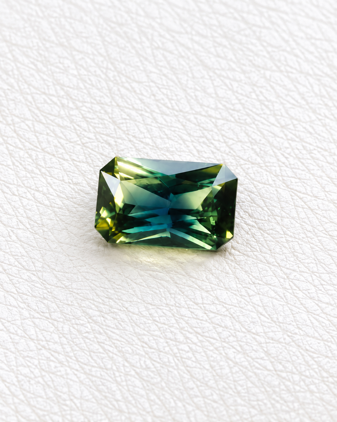 Australian Parti Sapphire — Radiant Cut